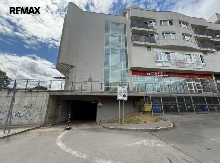 img-3296.jpg | Prodej - malý objekt/garáž