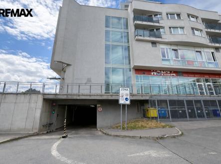 b3a70164-415c-49a3-b642-66f8bb319b0b.png | Prodej - malý objekt/garáž