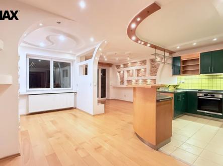 Obytná místnost | Prodej - dům/vila, 177 m²