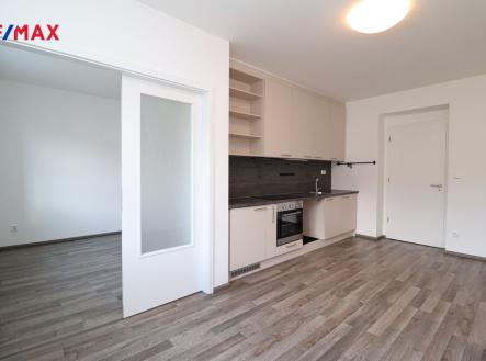 img-9132.jpeg | Pronájem bytu, 1+1, 40 m²