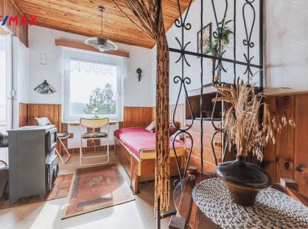 kolarova-hubenov-dsc08114-hdr.jpg | Prodej - chata/rekreační objekt, 35 m²