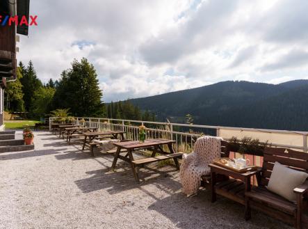 Krkonoše - Prodej horského Penzionu Táňa na krásném místě v Peci pod Sněžkou, Velká Úpa II, čp. 154 – investice s potenciálem rozšíření. | Prodej - hotel, 584 m²