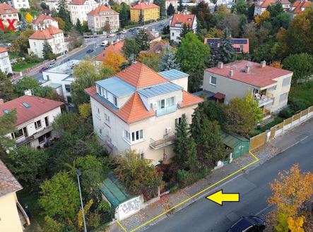 Pohled na dům | Prodej - dům/vila, 337 m²