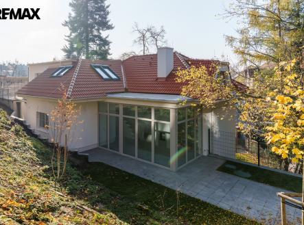 Prodej 5+1 se zahradou, terasou, balkony a parkováním, Praha 10 – Záběhlice u Hamru | Prodej bytu, 5+1, 192 m²