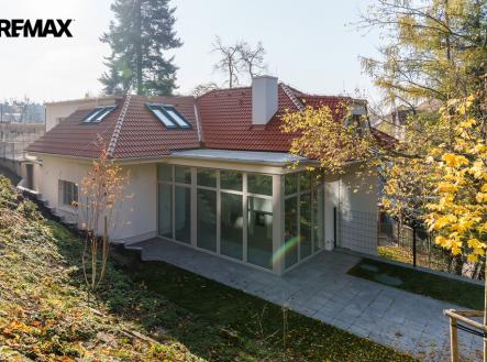 Prodej 5+1 se zahradou, terasou, balkony a parkováním, Praha 10 – Záběhlice u Hamru | Prodej bytu, 5+1, 192 m²