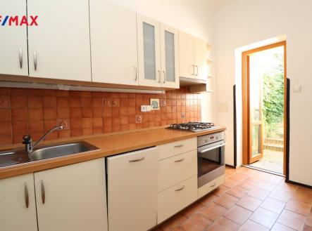 kuchyně | Pronájem - dům/vila, 90 m²