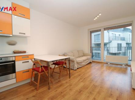 img-7618.jpeg | Pronájem bytu, 4+kk, 87 m²