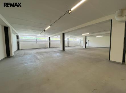 suteren-404-m2-a.jpg | Pronájem - skladovací prostor, 436 m²