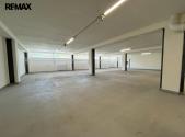 Pronájem - skladovací prostor, 436 m²