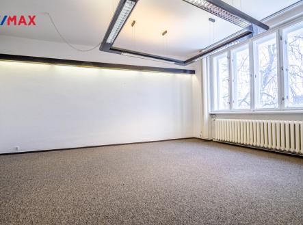 dsc-0007-1.jpg | Pronájem - kanceláře, 247 m²