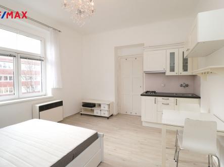 Obývací pokoj | Pronájem bytu, 1+kk, 26 m²