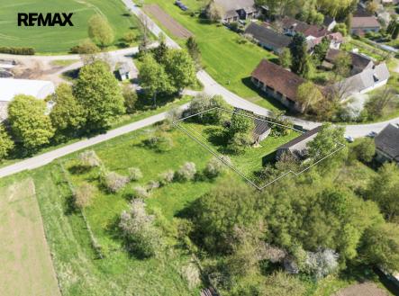 dji-20250427110226-0427-d-x.jpg | Prodej - dům/vila, 70 m²