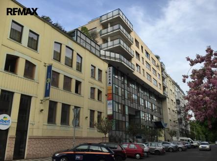 img_bcf2ae0c4d.jpg | Pronájem - obchodní prostor, 257 m²