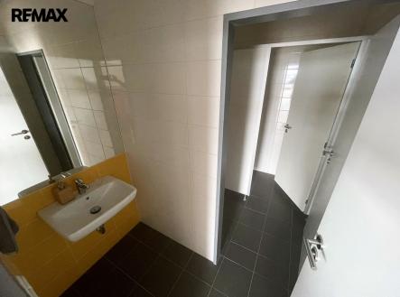 img-1894-1.jpg | Pronájem - kanceláře, 135 m²