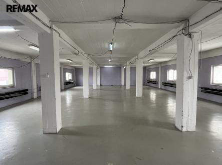 img-6537.jpg | Pronájem - skladovací prostor, 383 m²
