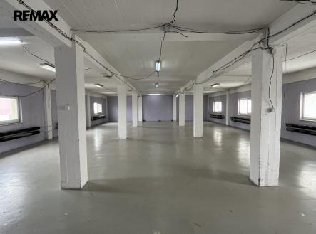 img-6537.jpg | Pronájem - skladovací prostor, 383 m²