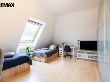 1b2a1824-hdr.jpg | Prodej bytu, 3+kk, 74 m²