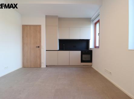 Obývací pokoj + kk | Pronájem bytu, 2+kk, 35 m²