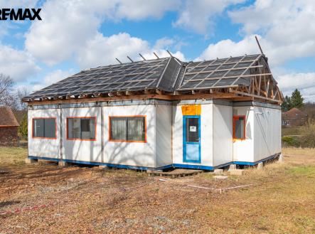 Prodej rodinného domu 4+kk s pozemkem 480 m² - Střelice, Stod, Plzeň jih | Prodej - dům/vila, 100 m²