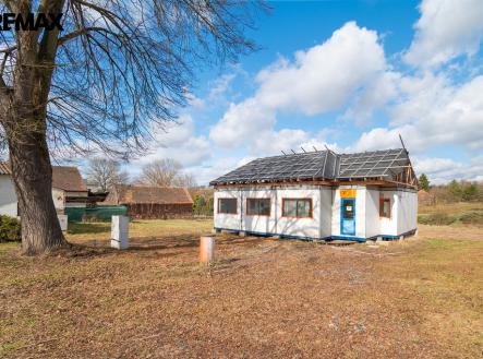 Prodej rodinného domu 4+kk s pozemkem 480 m² - Střelice, Stod, Plzeň jih | Prodej - dům/vila, 100 m²