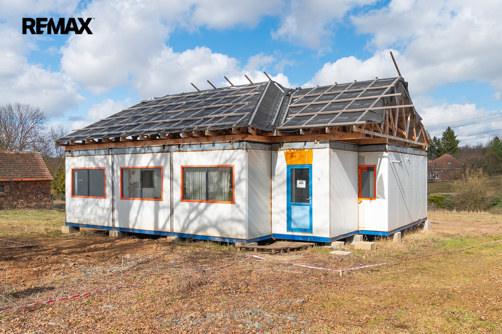 Prodej rodinného domu 4+kk s pozemkem 480 m² - Střelice, Stod, Plzeň jih