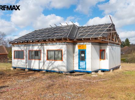 Prodej rodinného domu 4+kk s pozemkem 480 m² - Střelice, Stod, Plzeň jih | Prodej - dům/vila, 100 m²