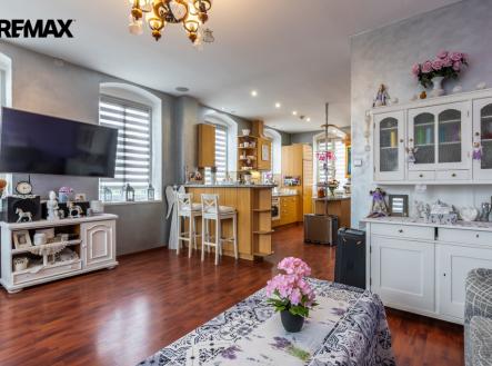 marenice-16.jpg | Prodej - nájemní dům, 1 234 m²