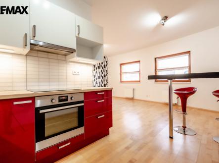 dsc-0011.jpg | Pronájem bytu, 2+kk, 61 m²