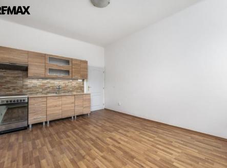 hradeckych-13.jpg | Pronájem bytu, 2+kk, 48 m²