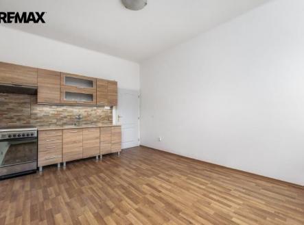 hradeckych-13.jpg | Pronájem bytu, 2+kk, 48 m²