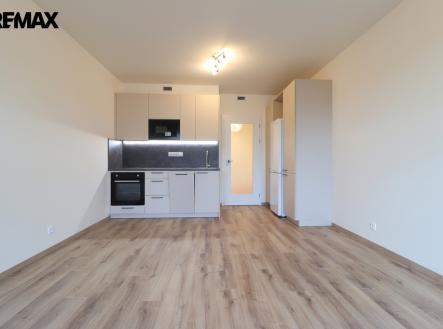 Obývací pokoj + kk | Pronájem bytu, 1+kk, 35 m²