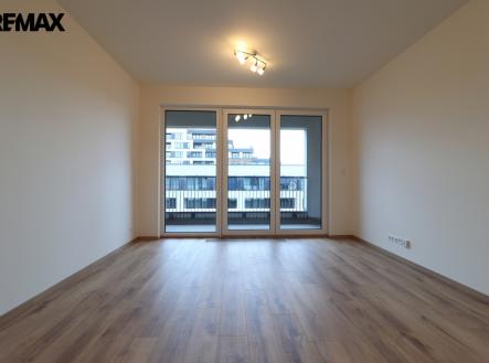 Obývací pokoj + kk | Pronájem bytu, 1+kk, 35 m²