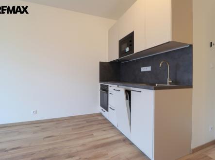 Obývací pokoj + kk | Pronájem bytu, 1+kk, 35 m²