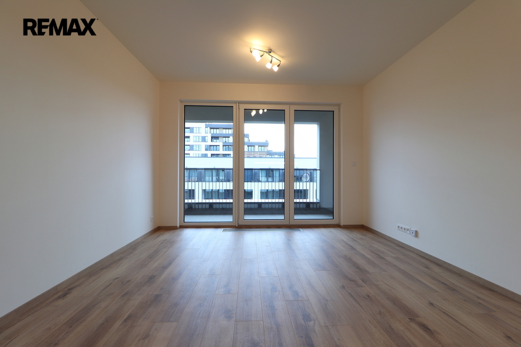 Obývací pokoj + kk