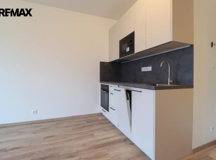 Obývací pokoj + kk | Pronájem bytu, 1+kk, 35 m²