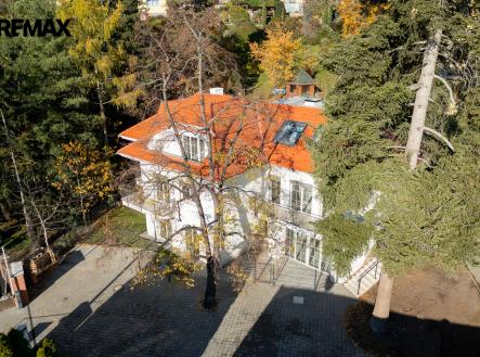 Prodej luxusního viladomu, Praha 10 – Záběhlice, u Hamerského rybníka | Prodej - dům/vila, 462 m²