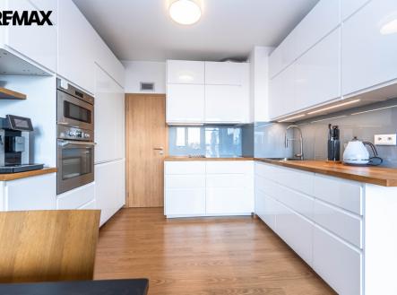 mh7-1272.jpg | Prodej bytu, 3+kk, 97 m²