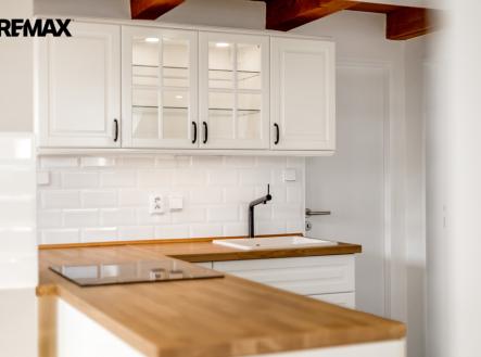 img-8998.jpg | Prodej bytu, 2+kk, 82 m²