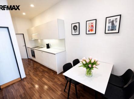 20cbbff7-9acf-4013-9a80-fd09b4c80b4e.png | Pronájem bytu, 2+kk, 38 m²