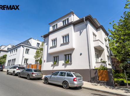 mh7-3867.jpg | Pronájem bytu, 3+kk, 105 m²