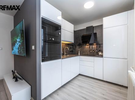 mh7-7728.jpg | Pronájem bytu, 4+kk, 83 m²