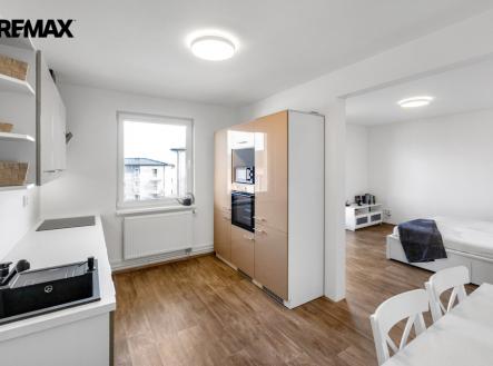 dsc08177-dsc08179.jpg | Pronájem bytu, 1+kk, 37 m²