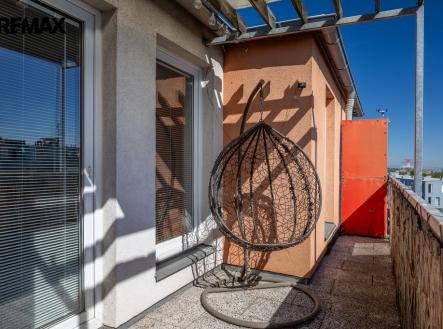 1b2a6461-hdr.jpg | Prodej bytu, 2+kk, 57 m²