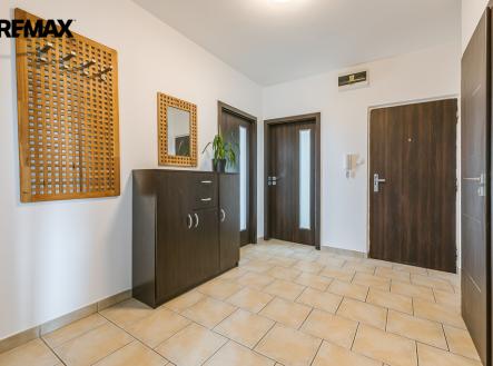 3-vencl-brozikova-v2-dsc9879-hdr.jpg | Prodej bytu, 4+1, 93 m²