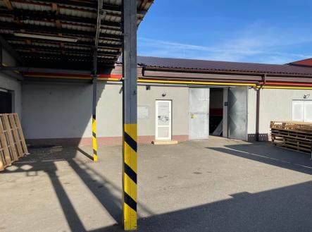 img-0518.jpg | Pronájem - skladovací prostor, 548 m²
