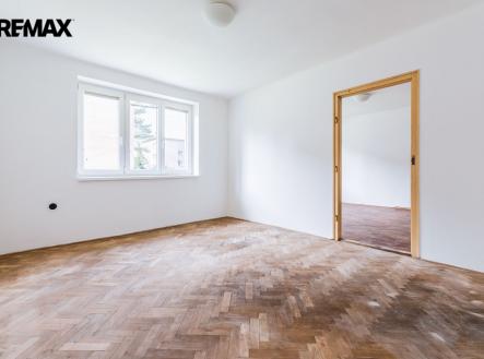 kolarova-sidlistebrandys-v2-dsc6314-hdr-1.jpg | Prodej bytu, 2+1, 50 m²