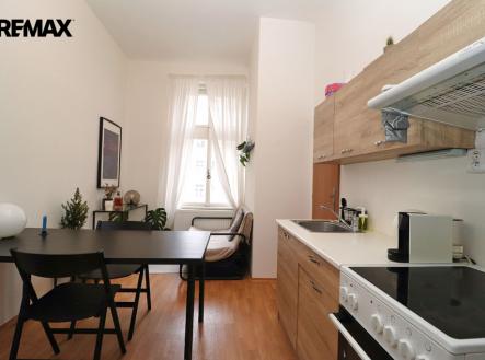 Kuchyň | Pronájem bytu, 1+1, 39 m²