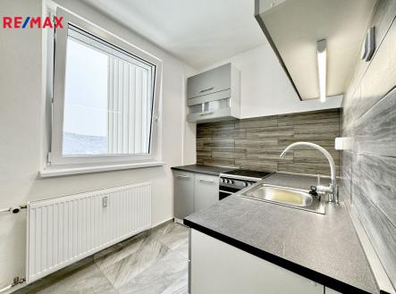 kuchyň | Pronájem bytu, 1+1, 40 m²