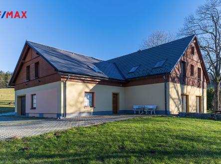 ah1-6838upr1.jpg | Prodej - dům/vila, 380 m²