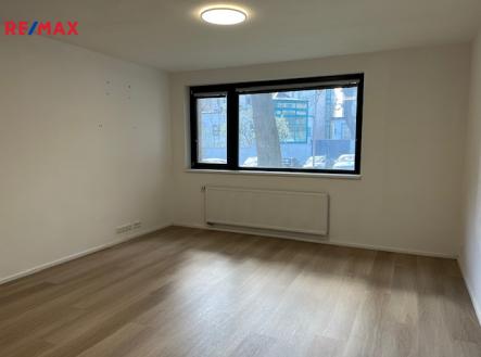 img-3415.jpg | Pronájem bytu, 1+kk, 52 m²